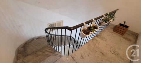  Appartement � louer 3 pi�ces 156 m�