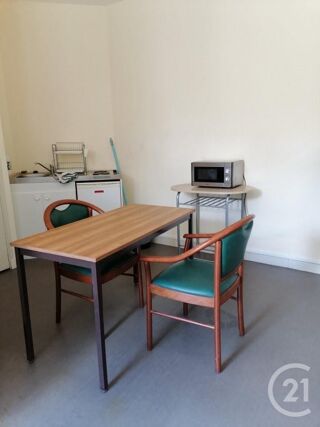  Appartement à louer 1 pièce 20 m²