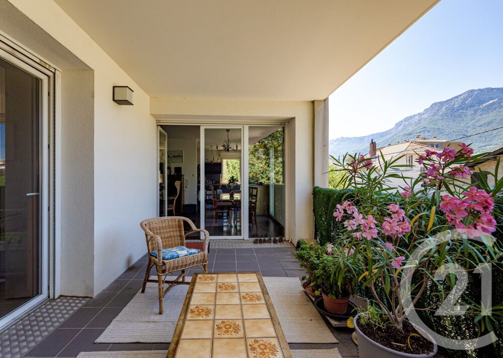 vente Appartement - 5 pièce(s) - 147 m² Grenoble (38100)