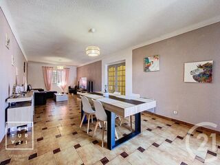  Maison à vendre 7 pièces 225 m²
