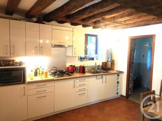  Maison  vendre 8 pices 235 m