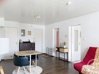  Appartement à louer 2 pièces 44 m²