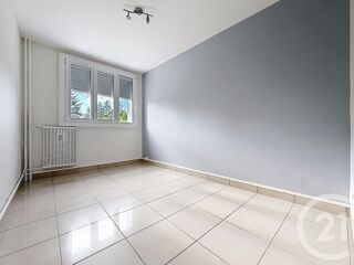  Appartement à louer 3 pièces 55 m²