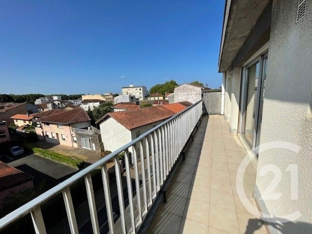 DAX - CENTRE VILLE : Appartement F2 avec une surface hab....