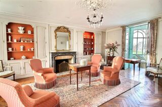  Maison à vendre 15 + pièces 850 m²