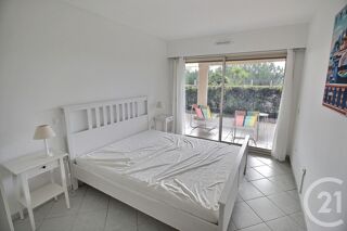  Appartement à louer 4 pièces 86 m²