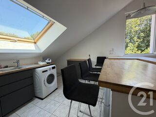  Appartement à louer 3 pièces 61 m²