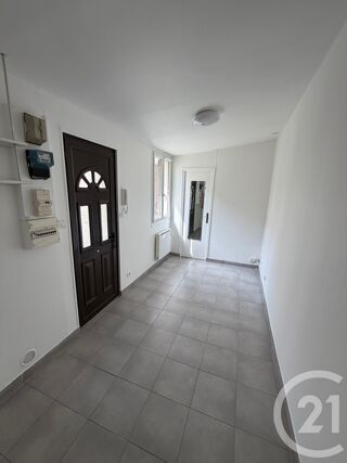  Appartement à louer 1 pièce 19 m²