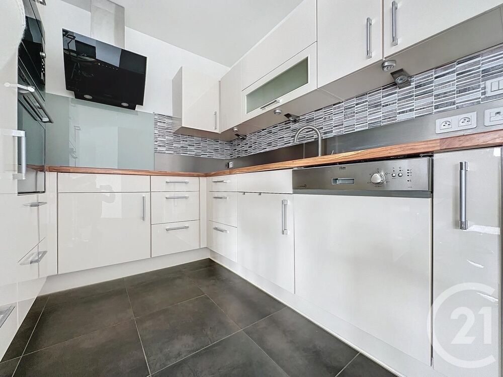location Appartement - 4 pièce(s) - 82 m² Audincourt (25400)