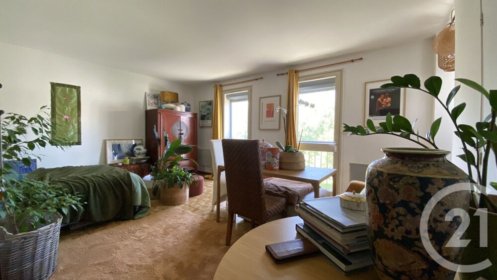 location Appartement - 1 pièce(s) - 32 m² Villeneuve-lès-Avignon (30400)