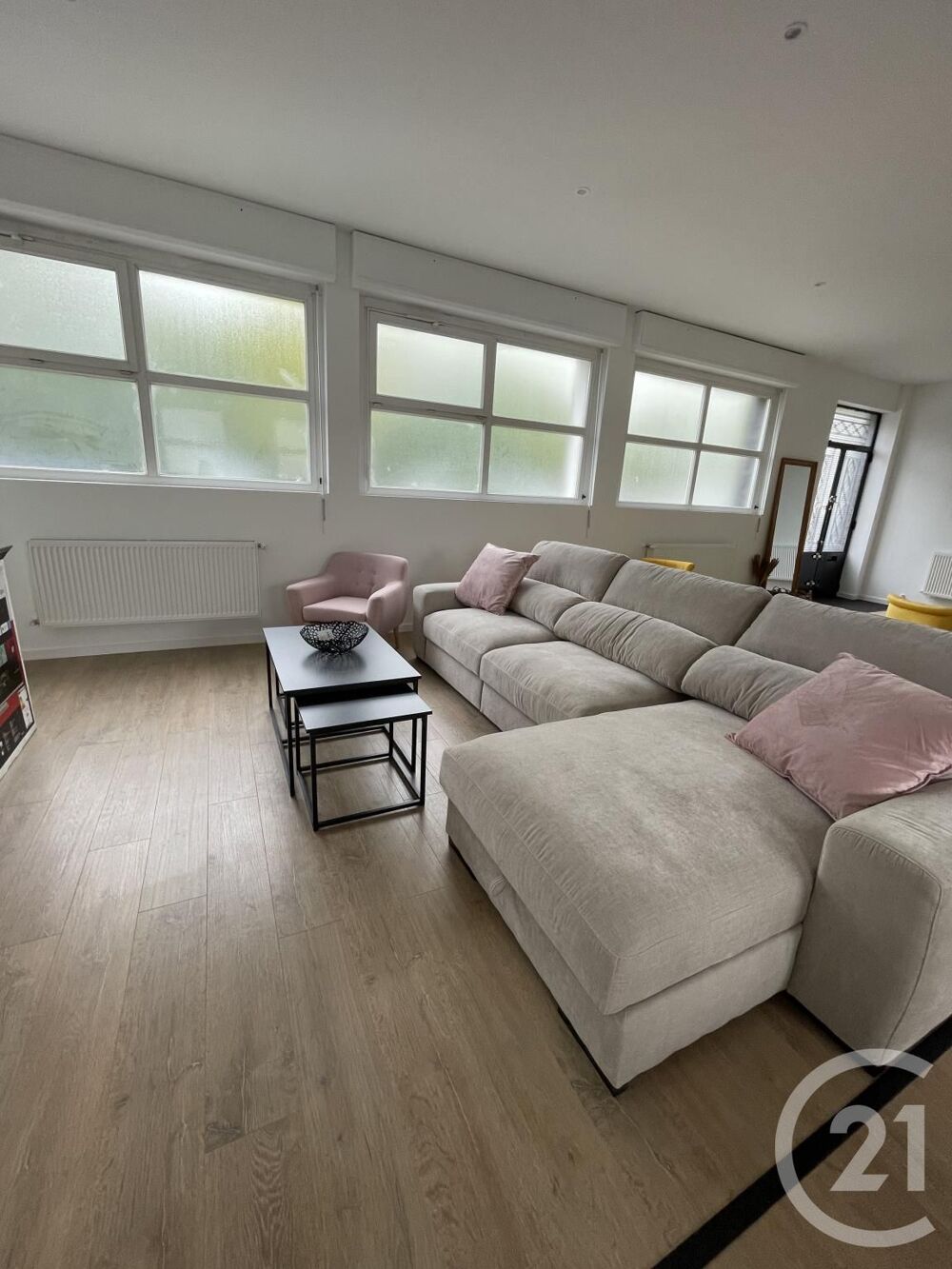 location Appartement - 8 pièce(s) - 150 m² Tours (37000)