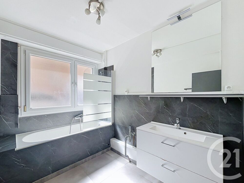 vente Appartement - 2 pièce(s) - 50 m² Belfort (90000)