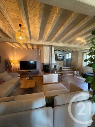  Maison à louer 4 pièces 178 m²
