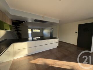  Maison � vendre 4 pi�ces 158 m�