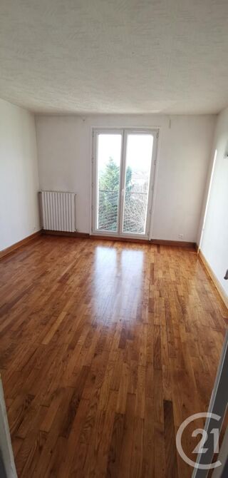 location Appartement - 3 pièce(s) - 54 m² Le Blanc-Mesnil (93150)