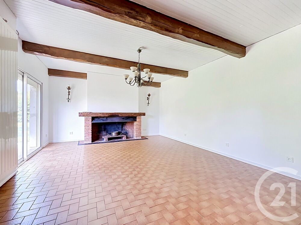 Grande maison familiale avec piscine sur plus de 5 000 m....