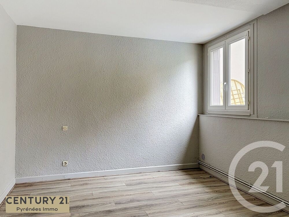 location Appartement - 3 pièce(s) - 70 m² Valentine (31800)