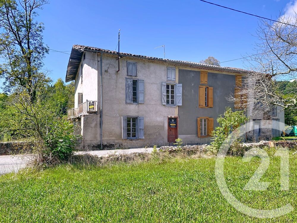 À Aleu, cette grande maison en pierre au potentiel excep....