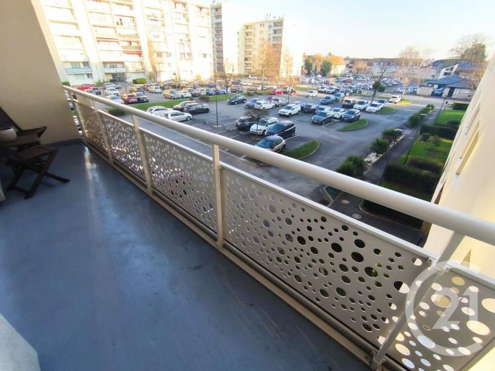 location Appartement - 3 pièce(s) - 63 m² Chilly-Mazarin (91380)
