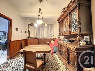  Maison à vendre 10 pièces 372 m²