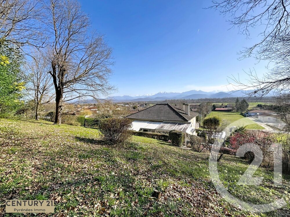 « LA VILLA PYRÉNÉENNE » À Villeneuve-de-Rivière....