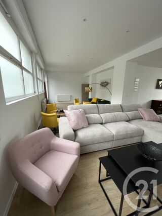  Appartement à louer 5 pièces 188 m² Tours
