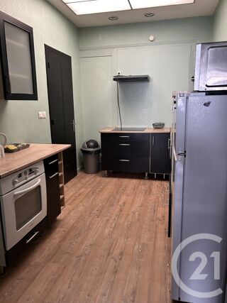  Appartement � louer 2 pi�ces 82 m�