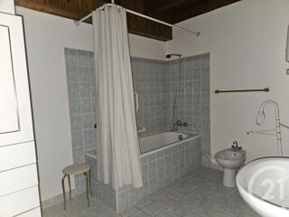  Maison à louer 6 pièces 150 m²