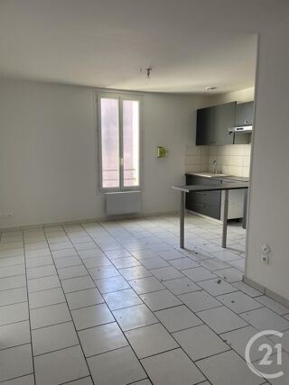  Appartement à louer 3 pièces 51 m²