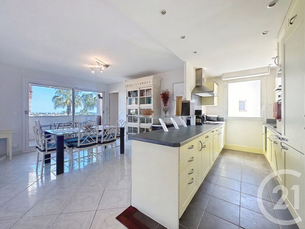 � vendre  Appartement Mandelieu-la-Napoule (06210)