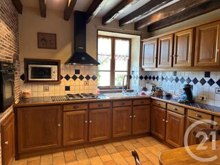  Maison  vendre 10 pices 471 m