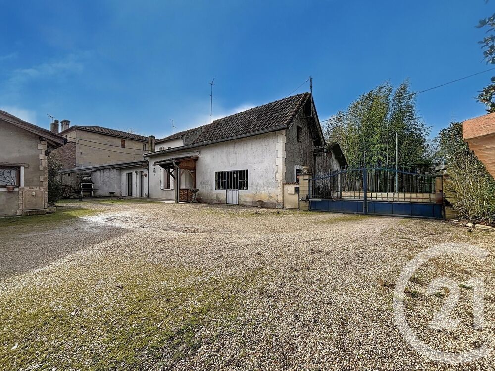 EN EXCLUSIVITÉ Maison en pierre pleine de charme à Mont....