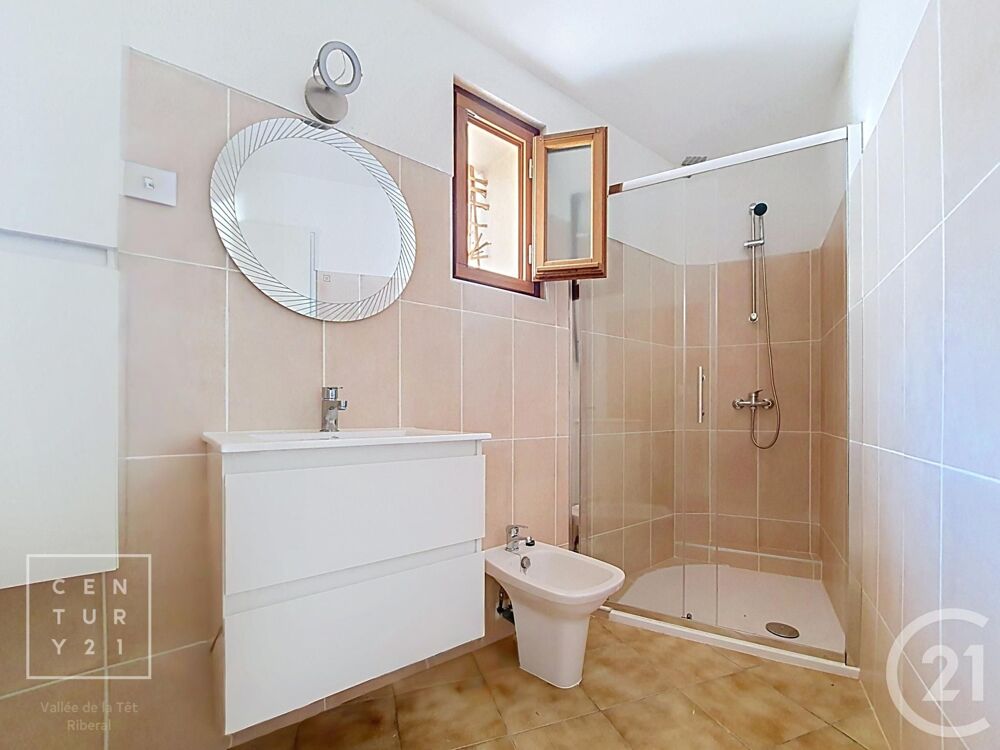 location Appartement - 3 pièce(s) - 79 m² Toulouges (66350)
