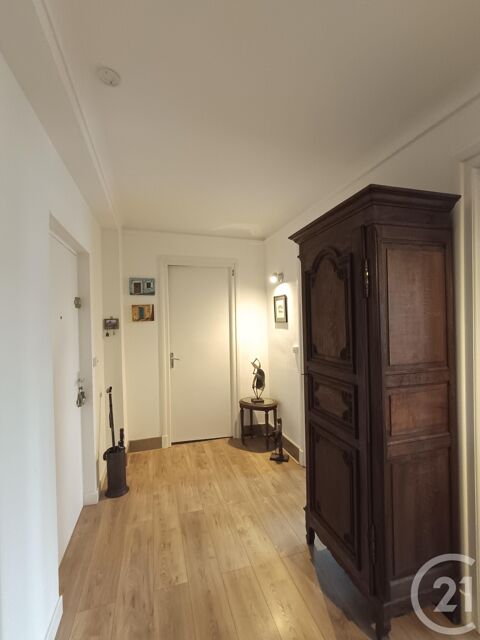  Appartement � louer 3 pi�ces 86 m�