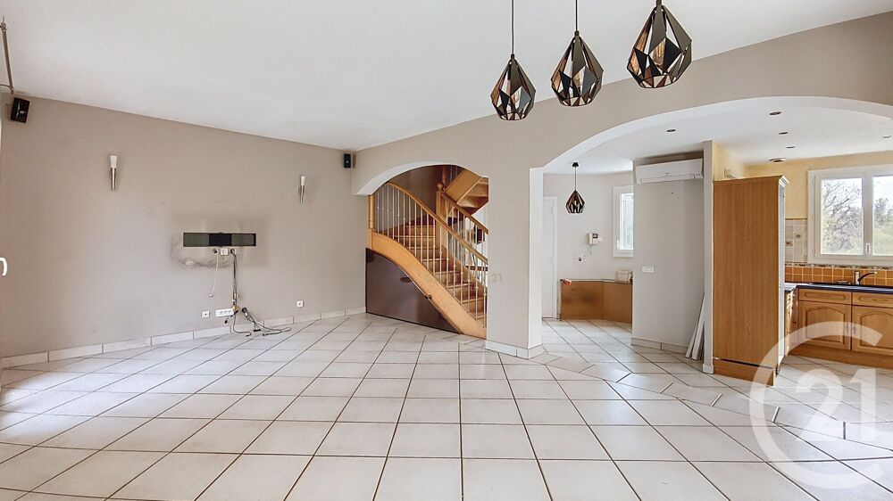Maison familiale T5 100 m² Terrain de 550 m² Feyzin (....