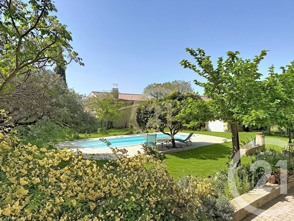 Exclusivité Century 21 - Villa avec piscine à proxim....