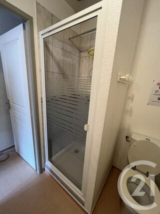  Appartement à louer 2 pièces 30 m²
