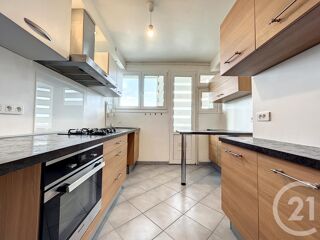  Appartement à louer 3 pièces 67 m²