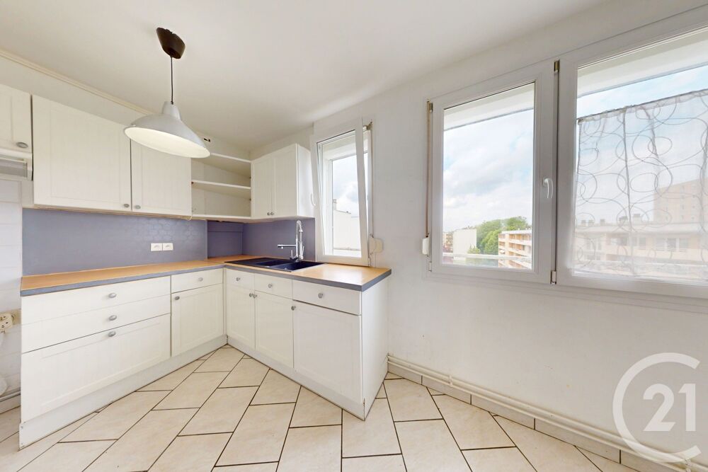 vente Appartement - 4 pièce(s) - 66 m² Saint-Quentin (02100)