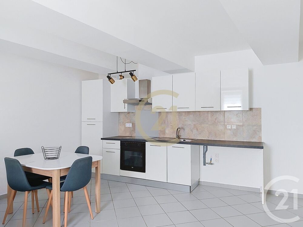A LOUER DANS VOTRE AGENCE CENTURY21 REMOULINS Appart....