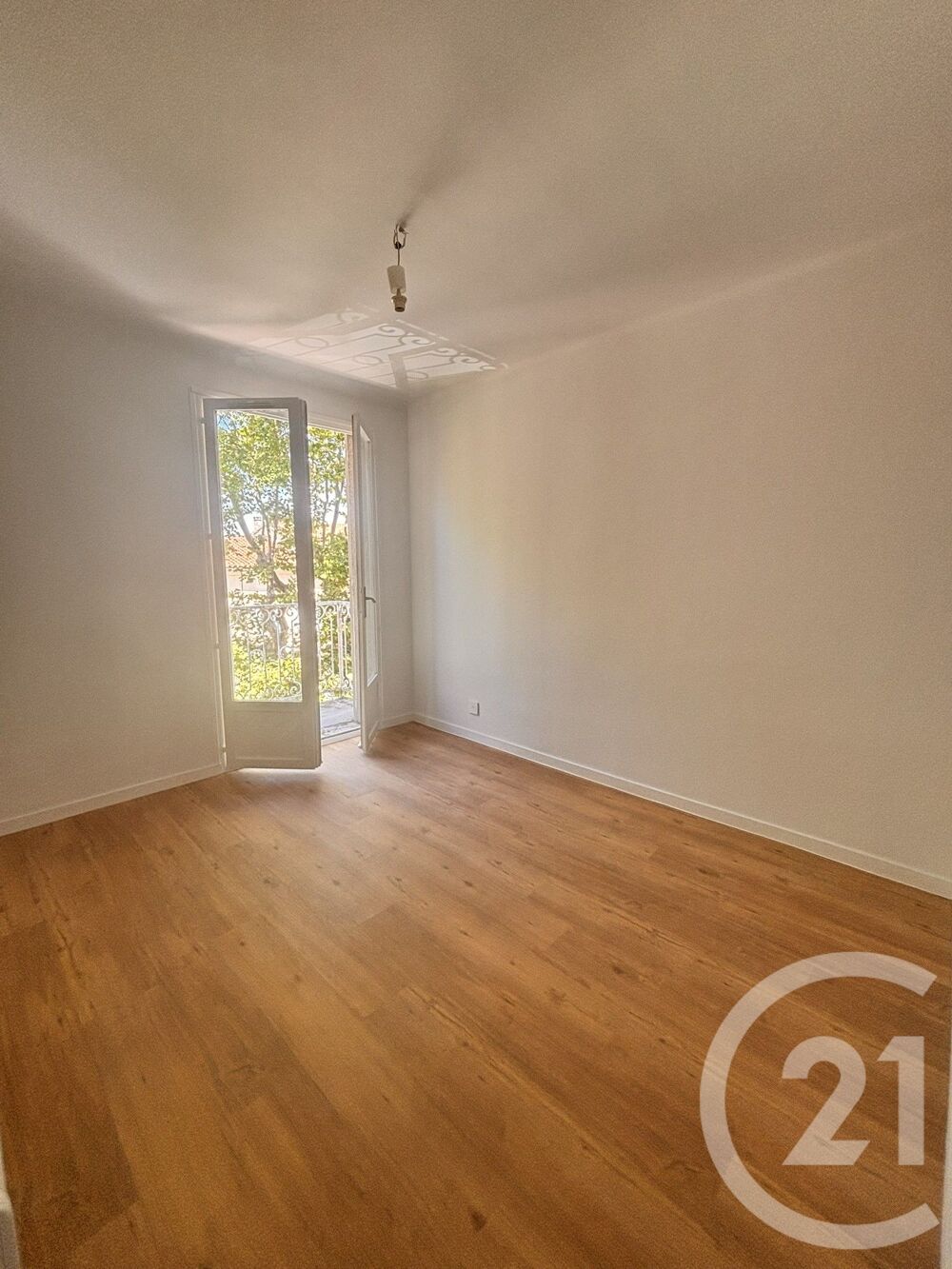 location Appartement - 3 pièce(s) - 58 m² Mirepoix (09500)