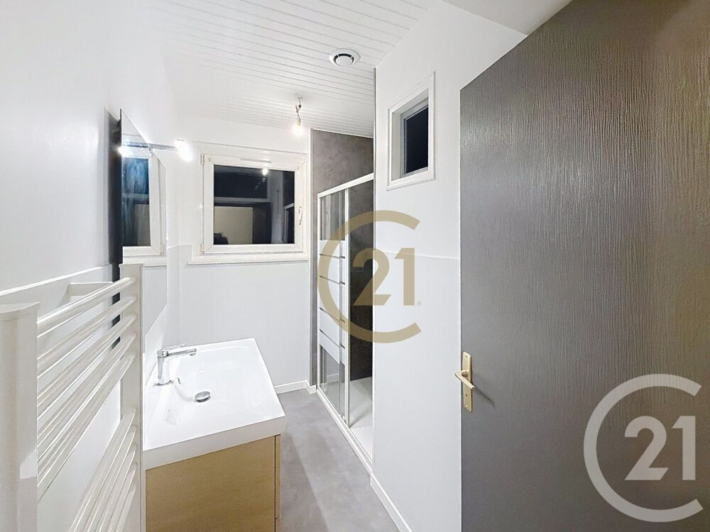 location Maison - 5 pièce(s) - 79 m² Rang (25250)