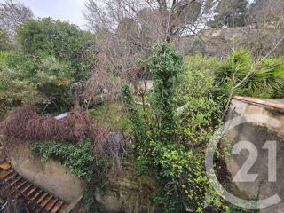  Immeuble � vendre 126 m�