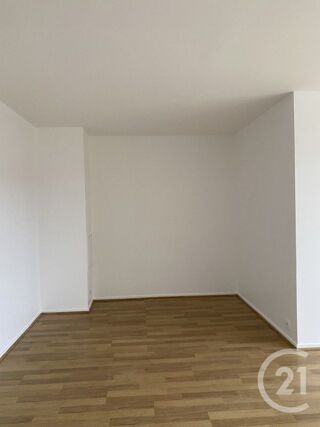  Appartement à louer 1 pièce 34 m²
