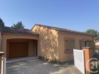  Maison à louer 3 pièces 101 m²