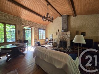  Maison � vendre 4 pi�ces 269 m�