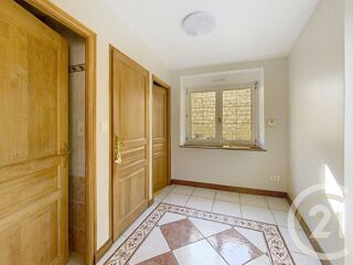  Maison à louer 7 pièces 154 m²