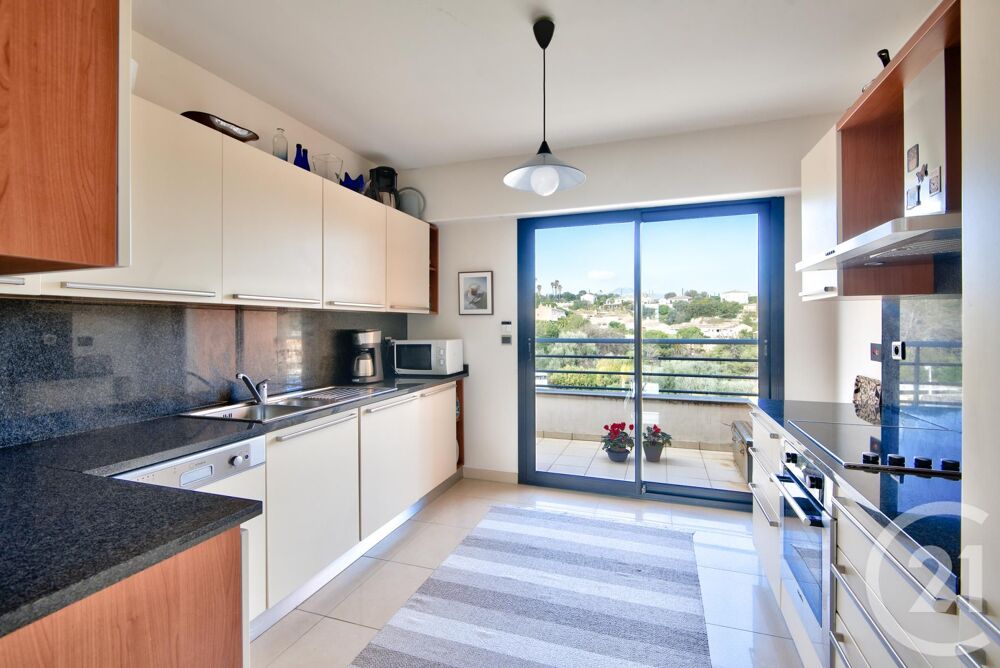 vente Appartement - 3 pièce(s) - 90 m² Nice (06200)