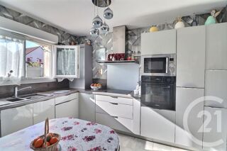  Maison � vendre 4 pi�ces 105 m�