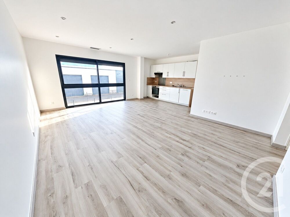 location Appartement - 3 pièce(s) - 75 m² Montesquieu-des-Albères (66740)